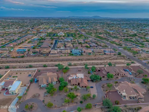 View/Area - 10027 E Hillview St, Mesa, AZ 85207 photo 12 of 13