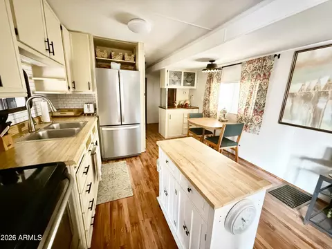 431 E Douglas Rd, Mesa, AZ 85205 photo 6