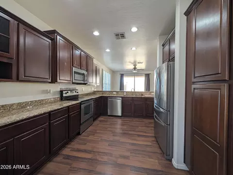 Kitchen - 5311 S 23rd Pl, Phoenix, AZ 85040 photo 1 of 3