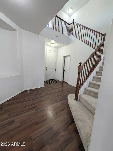 Entry Way - 5311 S 23rd Pl, Phoenix, AZ 85040 photo 1 of 9