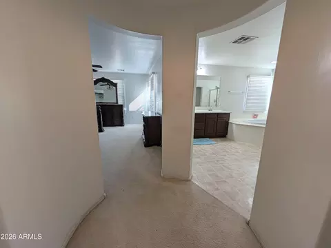 Entry Way - 5311 S 23rd Pl, Phoenix, AZ 85040 photo 9 of 9