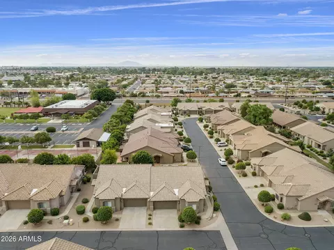View/Area - 4202 E Broadway Rd #17, Mesa, AZ 85206 photo 3 of 25