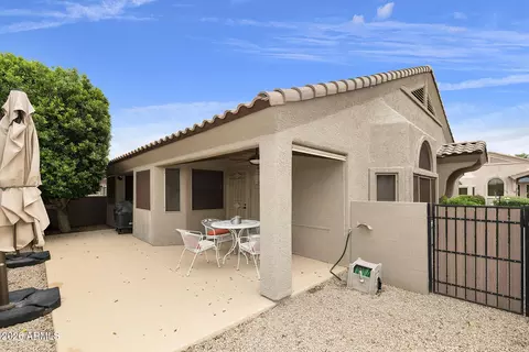 Exterior - 4202 E Broadway Rd #17, Mesa, AZ 85206 photo 4 of 9