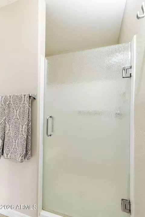 Bath - 4202 E Broadway Rd #17, Mesa, AZ 85206 photo 5 of 8