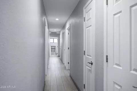 Entry Way - 409 E Alameda Dr, Tempe, AZ 85282 photo 2 of 2