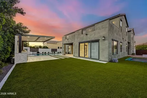 Exterior - 3849 E Sagebrush St, Gilbert, AZ 85296 photo 6 of 23