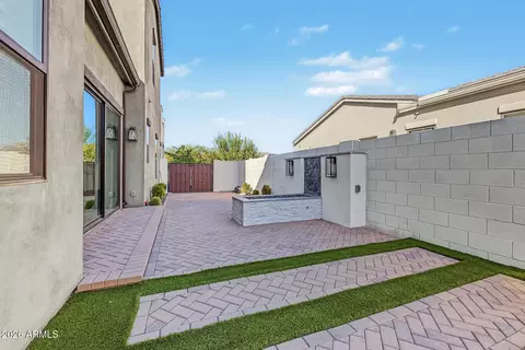 Exterior - 3849 E Sagebrush St, Gilbert, AZ 85296 photo 12 of 23