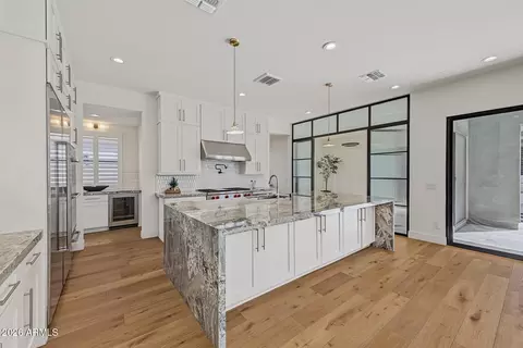 Kitchen - 3849 E Sagebrush St, Gilbert, AZ 85296 photo 6 of 9