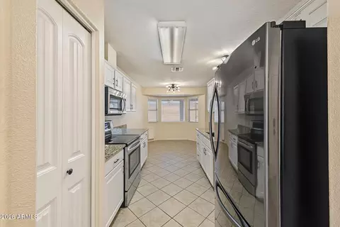 Kitchen - 1757 W Ray Ln, Apache Junction, AZ 85120 photo 1 of 3