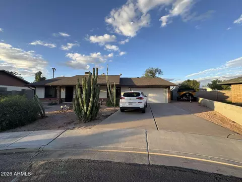 1846 E Grove Cir, Mesa, AZ 85204
