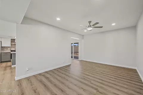 Living - 3045 W Libby St, Phoenix, AZ 85053 photo 2 of 6
