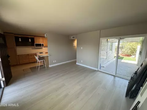 3313 N 68th St #119, Scottsdale, AZ 85251