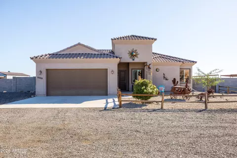 29305 N 256th Dr, Wittmann, AZ 85361