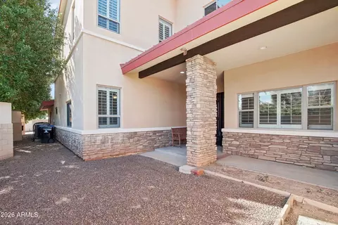 Exterior - 1435 E Rancho Dr, Phoenix, AZ 85014 photo 3 of 8