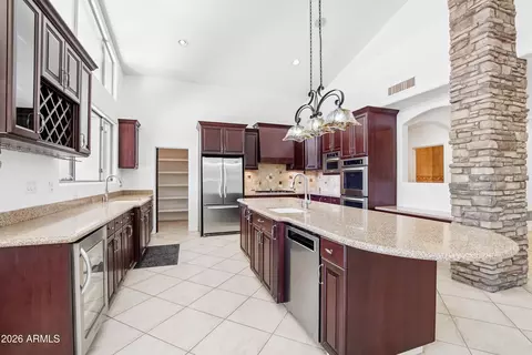 Kitchen - 1435 E Rancho Dr, Phoenix, AZ 85014 photo 1 of 4
