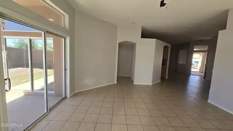 Living - 6522 S 5th Pl, Phoenix, AZ 85042 photo 2 of 2