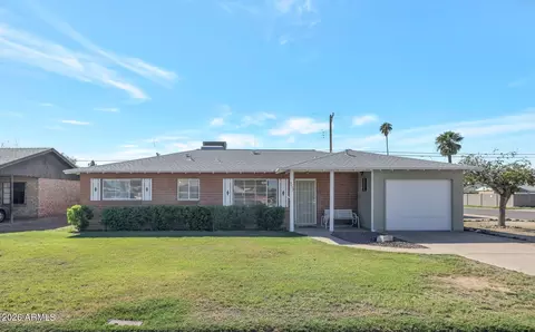 4057 W Rose Ln, Phoenix, AZ 85019