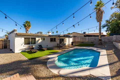 Exterior - 15236 N 20th Pl, Phoenix, AZ 85022 photo 10 of 11