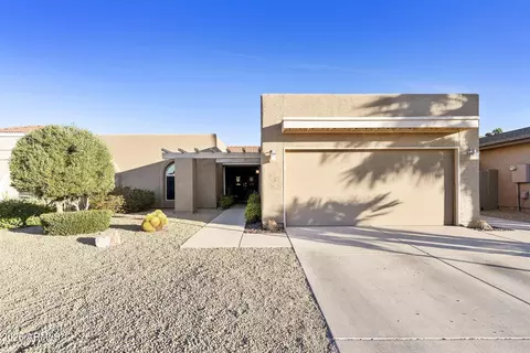 10310 E Silvertree Ct, Sun Lakes, AZ 85248