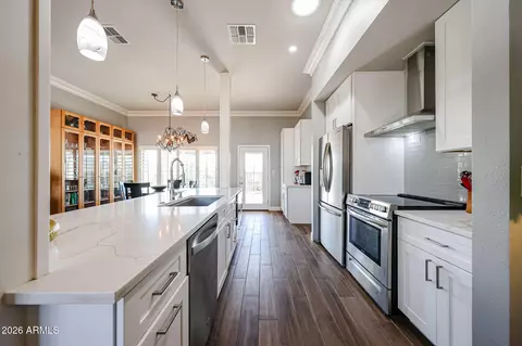 Kitchen - 1229 E Rowlands Ln, Phoenix, AZ 85022 photo 3 of 6