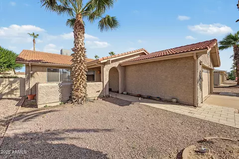 9514 E Michigan Ave, Sun Lakes, AZ 85248