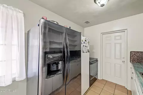 Kitchen - 64 N Hunt Dr #E, Mesa, AZ 85203 photo 2 of 2