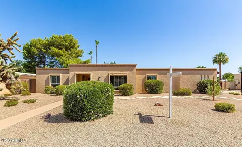 5420 E Charter Oak Rd, Scottsdale, AZ 85254