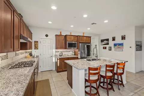 Kitchen - 17535 E Silver Sage Ln, Rio Verde, AZ 85263 photo 3 of 5