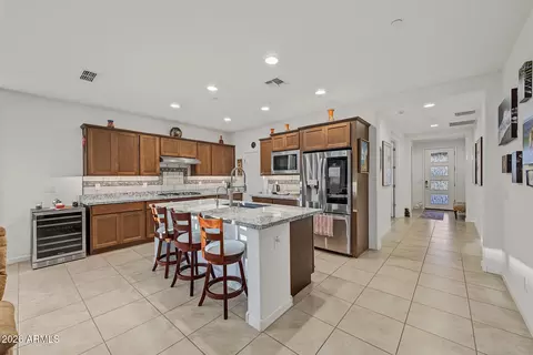Kitchen - 17535 E Silver Sage Ln, Rio Verde, AZ 85263 photo 2 of 5