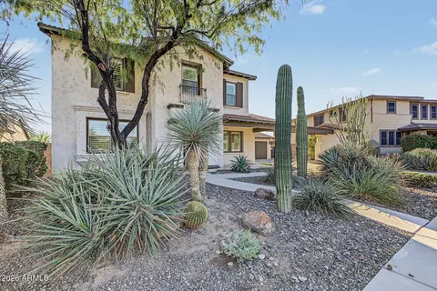 12515 W Red Hawk Dr, Peoria, AZ 85383