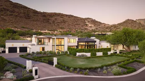 6126 E Joshua Tree Ln, Paradise Valley, AZ 85253