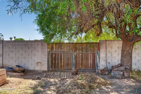 9735 E Butternut Ave, Mesa, AZ 85208 photo 5