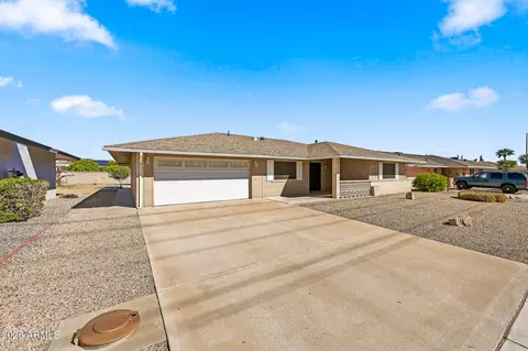 9940 W Alabama Ave, Sun City, AZ 85351
