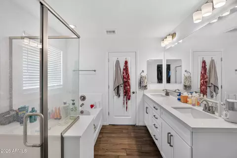 Bath - 10941 E Texas Ave, Mesa, AZ 85212 photo 2 of 6