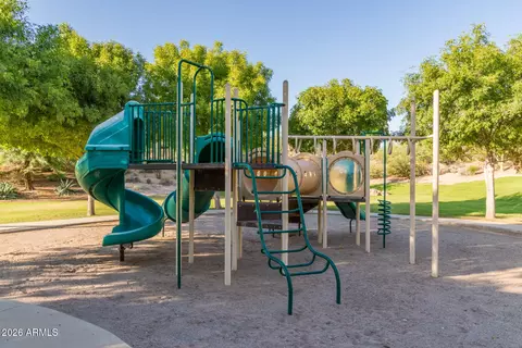 View/Area - 8850 E Norwood St, Mesa, AZ 85207 photo 3 of 3