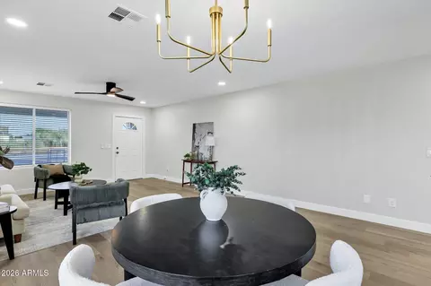 Dining - 802 S 5th Ave, Phoenix, AZ 85003 photo 2 of 3