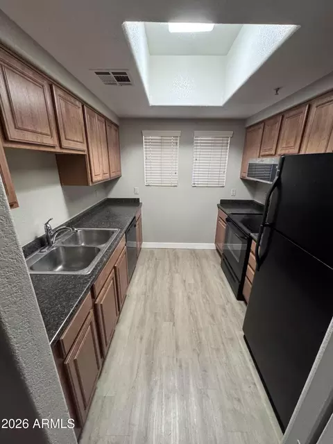 Kitchen - 3434 E Baseline Rd #122, Phoenix, AZ 85042 photo 1 of 7