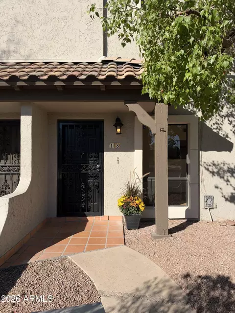 4860 N 73rd St #18, Scottsdale, AZ 85251