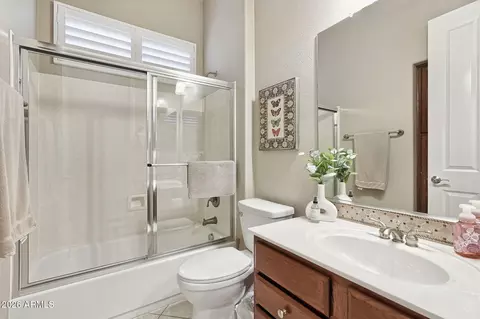 Bath - 4479 E Narrowleaf Dr, Gilbert, AZ 85298 photo 3 of 3