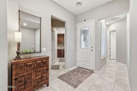 Entry Way - 4479 E Narrowleaf Dr, Gilbert, AZ 85298 photo 2 of 2