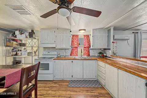 19401 N 7th St N #125, Phoenix, AZ 85024 photo 9