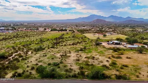 tbd W Huisatch Rd Llot D 125 Acres -- #-, Maricopa, AZ 85139