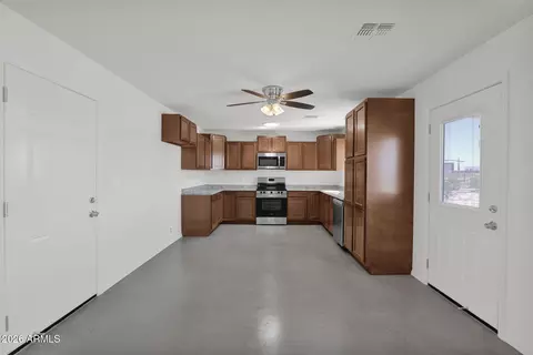 Kitchen - 20545 E Leavitt Ln, Florence, AZ 85132 photo 1 of 4