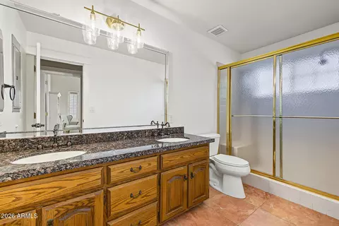 Bath - 910 E Juanita Ave, Gilbert, AZ 85234 photo 6 of 7