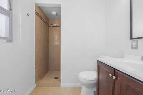 Bath - 6246 N 23rd Ave, Phoenix, AZ 85015 photo 4 of 6