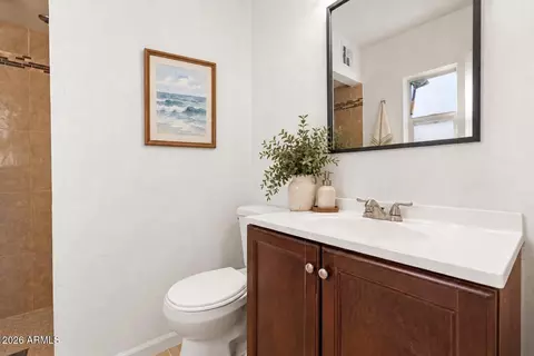 Bath - 6246 N 23rd Ave, Phoenix, AZ 85015 photo 6 of 6