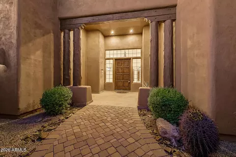 8300 E Dixileta Dr #298, Scottsdale, AZ 85266