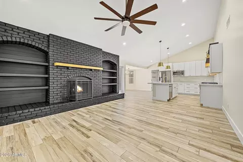 Living - 535 N Cherry --, Mesa, AZ 85201 photo 4 of 6