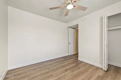 Bedroom - 6637 N 27th Ave, Phoenix, AZ 85017 photo 5 of 6