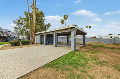 Exterior - 6637 N 27th Ave, Phoenix, AZ 85017 photo 4 of 4